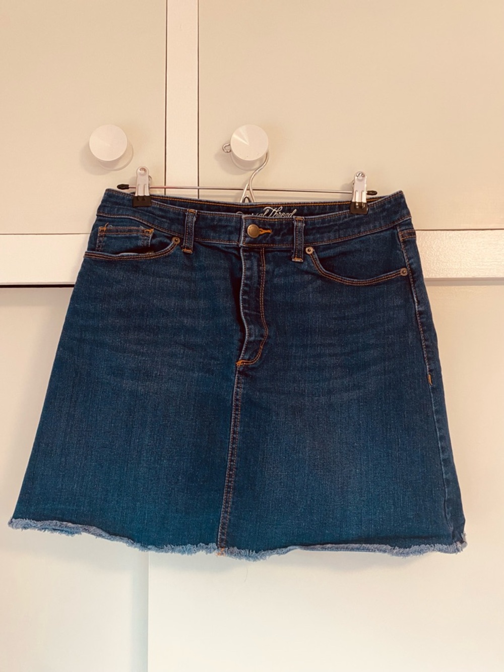Universal Thread Denim Mini Skirt Raw Hem Size 10 High Rise Casual Summer